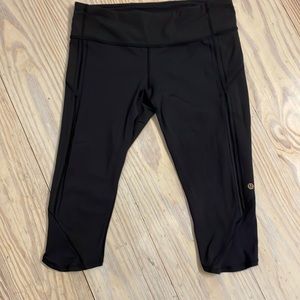 Lululemon running tight